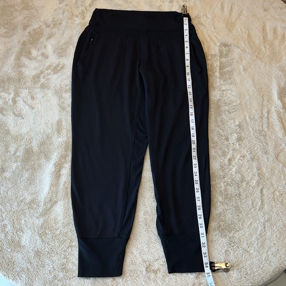 Athleta Venice Hight Rise‎ Jogger - Picture 4 of 10